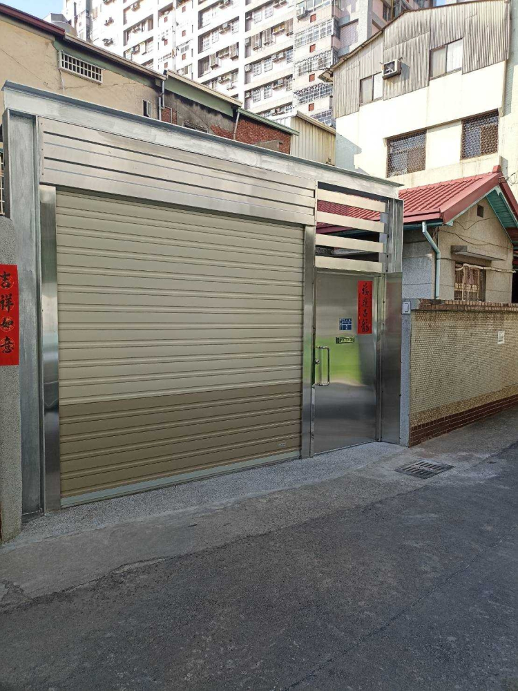 LINE_ALBUM_台中北區力行路住宅-泥作鐵門工程_240628_1