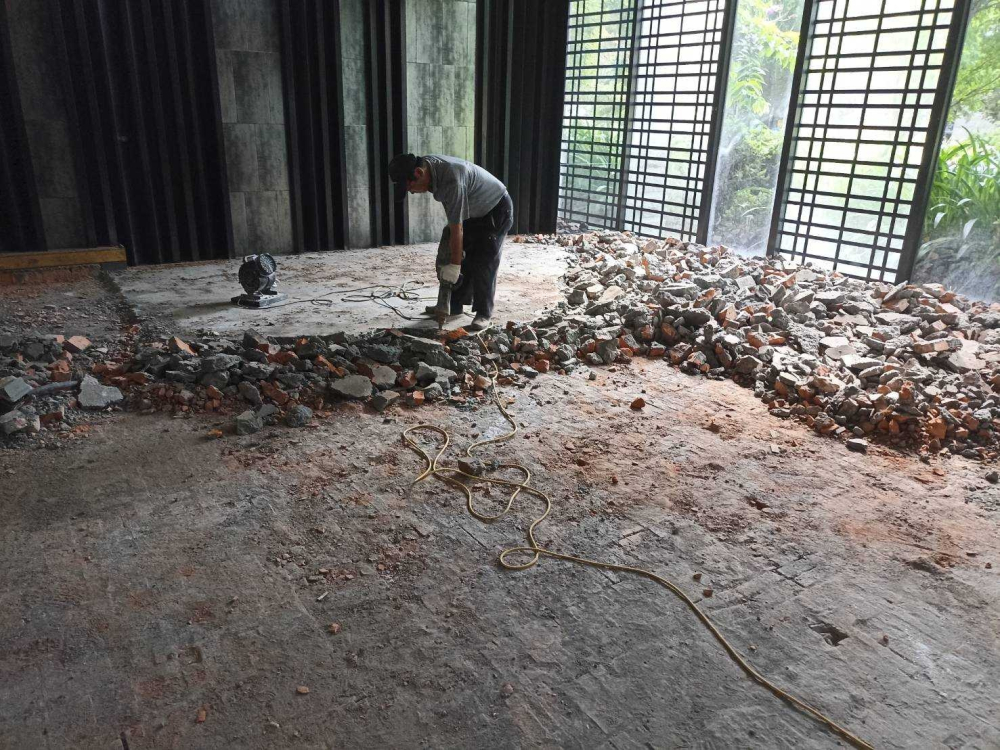 LINE_ALBUM_台中太平區社區-木地板更新工程_240628_6