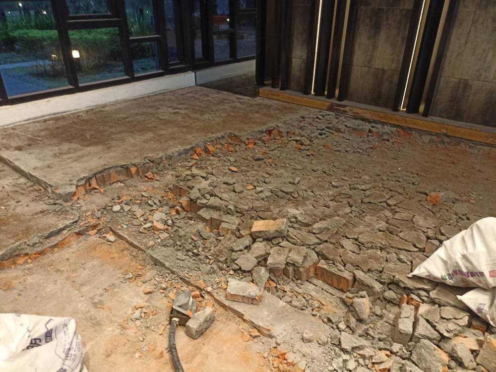 LINE_ALBUM_台中太平區社區-木地板更新工程_240628_7