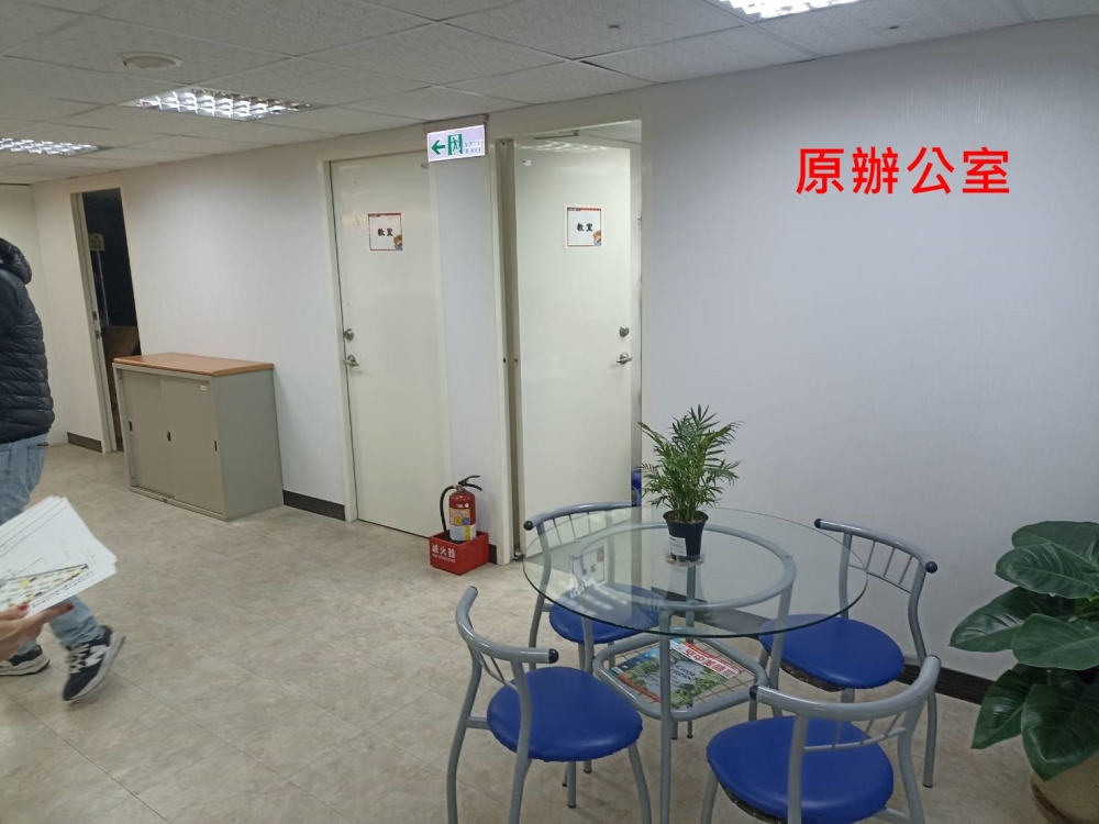 LINE_ALBUM_台中西區台灣大道商辦-辦公室整修工程_240628_13